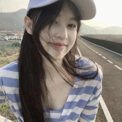 拥抱未来的你 在线观看封面