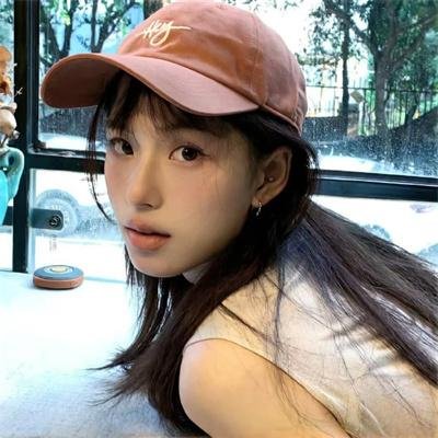隔壁的女孩 在线观看封面